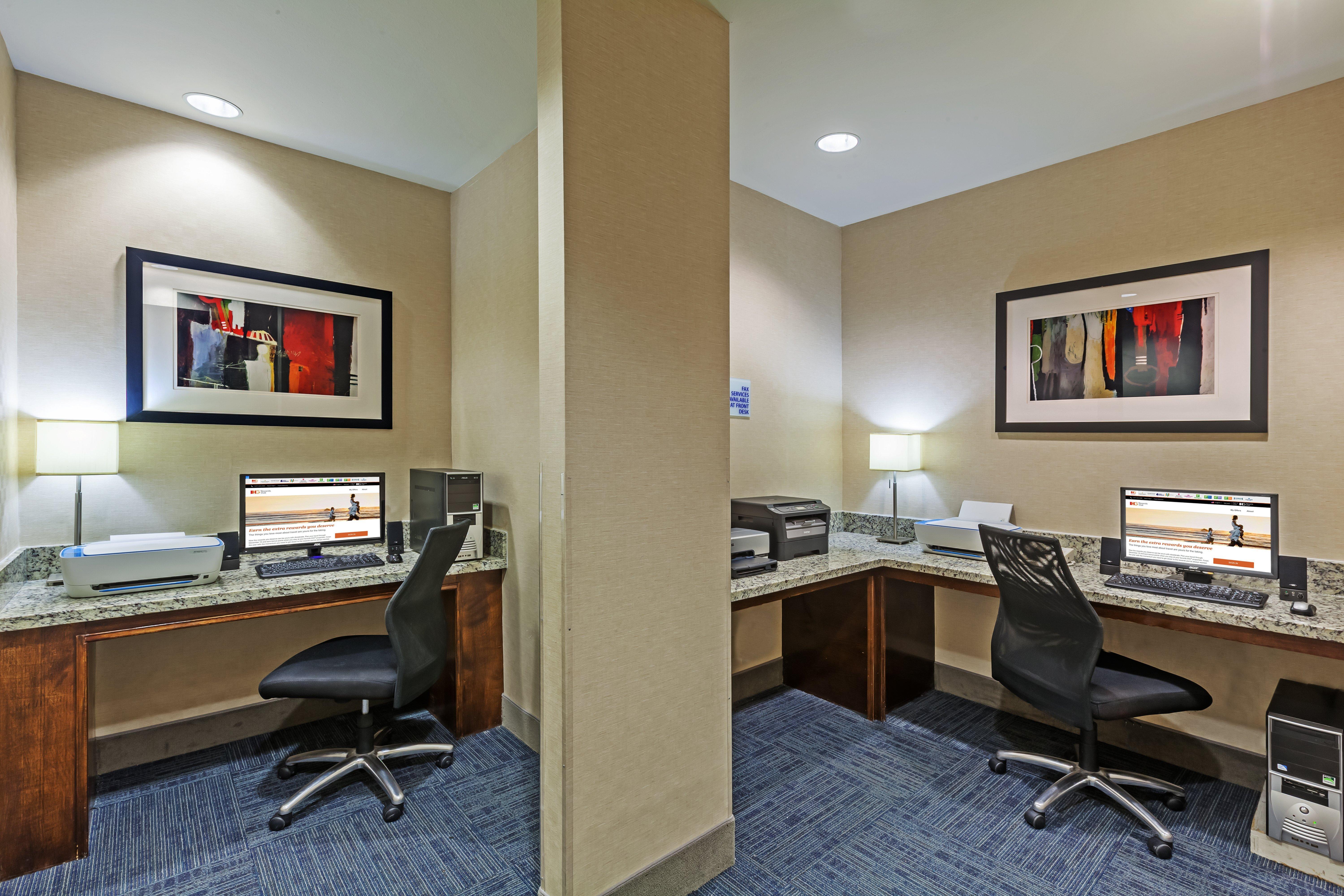 Holiday Inn Express Hotel & Suites Eagle Pass By Ihg Eksteriør billede