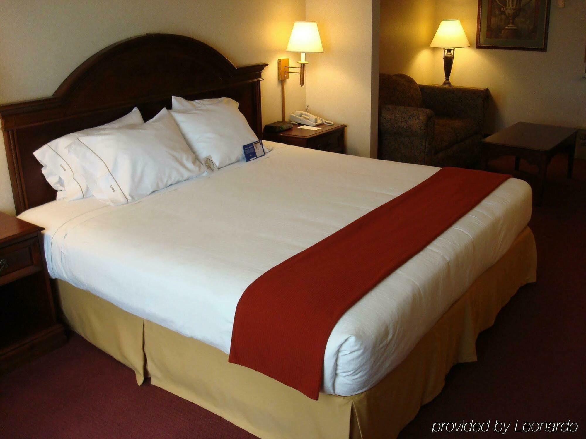 Holiday Inn Express Hotel & Suites Eagle Pass By Ihg Eksteriør billede